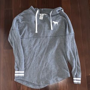 VS PINK GRAY SWEATSHIRT